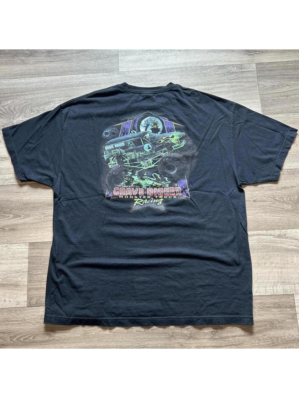 Rare 90’s Grave Digger Monster Truck Racing t shirt Size XXL